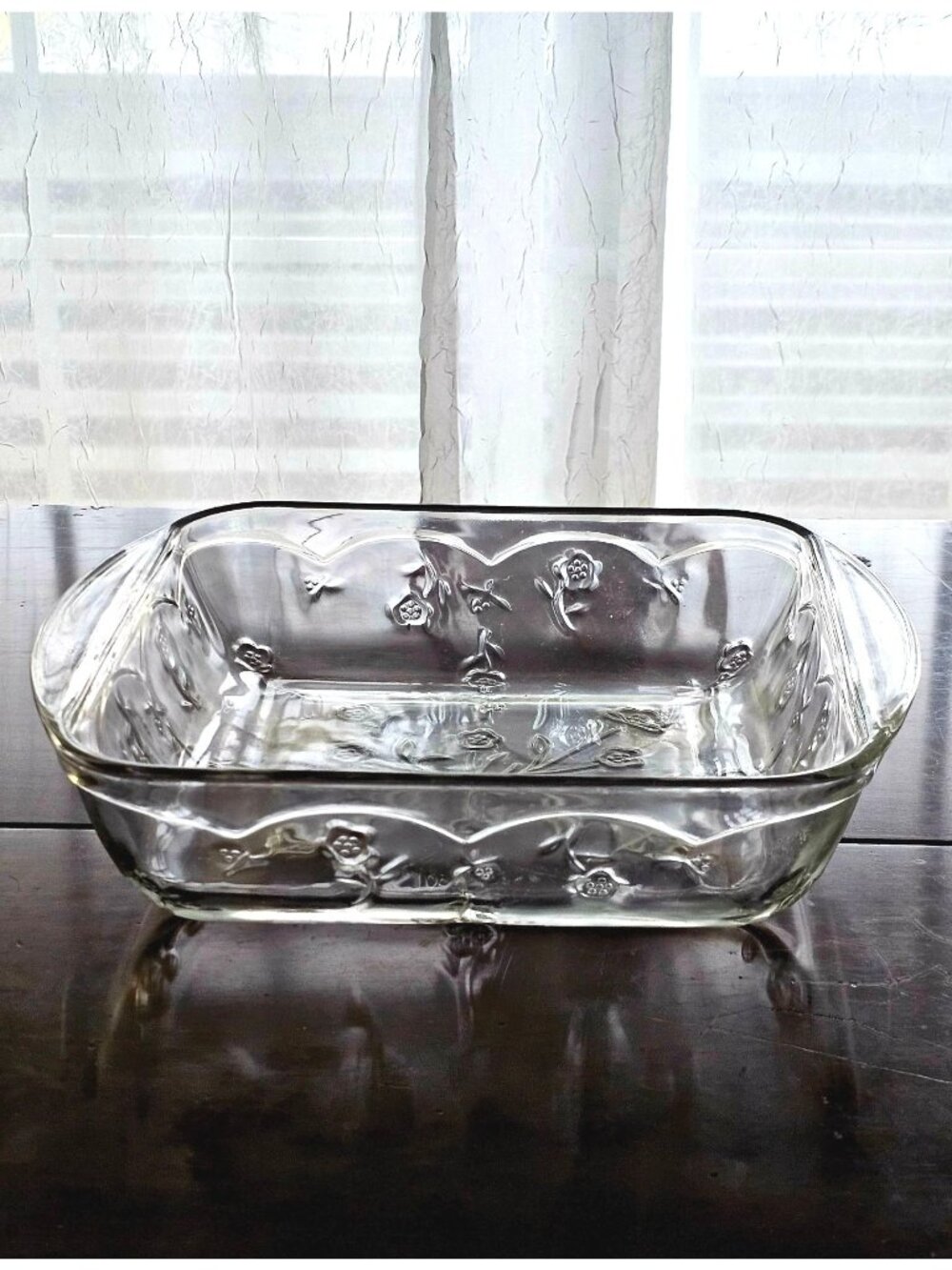 Anchor Hocking Savannah Square Pan 1.5qt glass raised relief floral decorative k